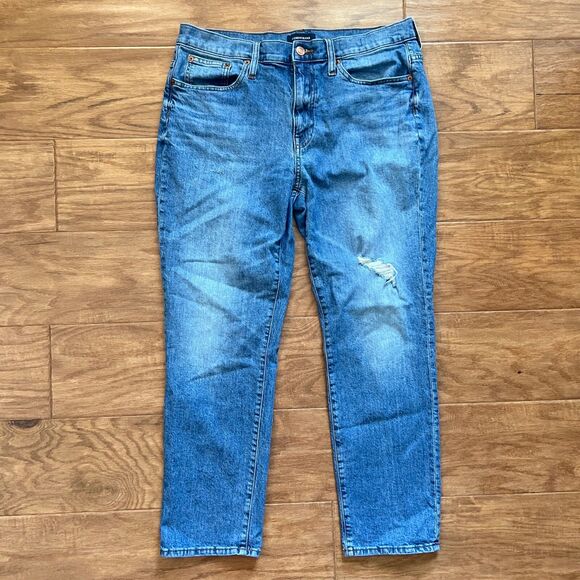 J.Crew Jeans Size 30 Slim Broken-In Boyfriend Eco Jean Warm Seaside Wash - Picture 1 of 10